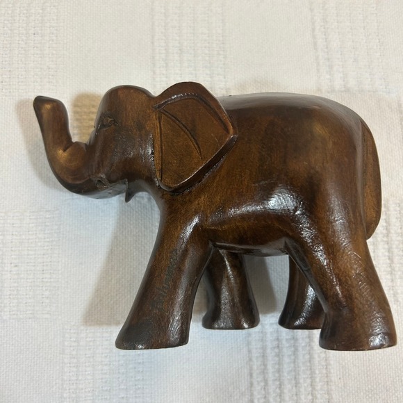 African Elephant Hand Carved Wooden Bahamas on Leg - Picture 3 of 8